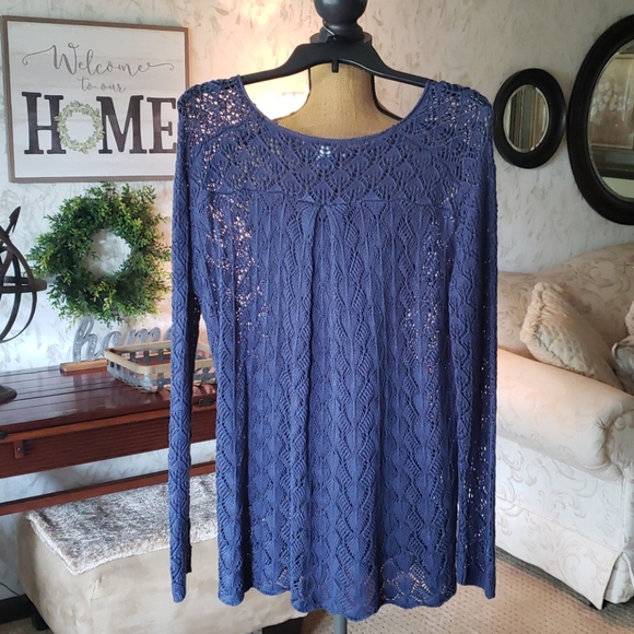 Sweater - Picture 2 of 3